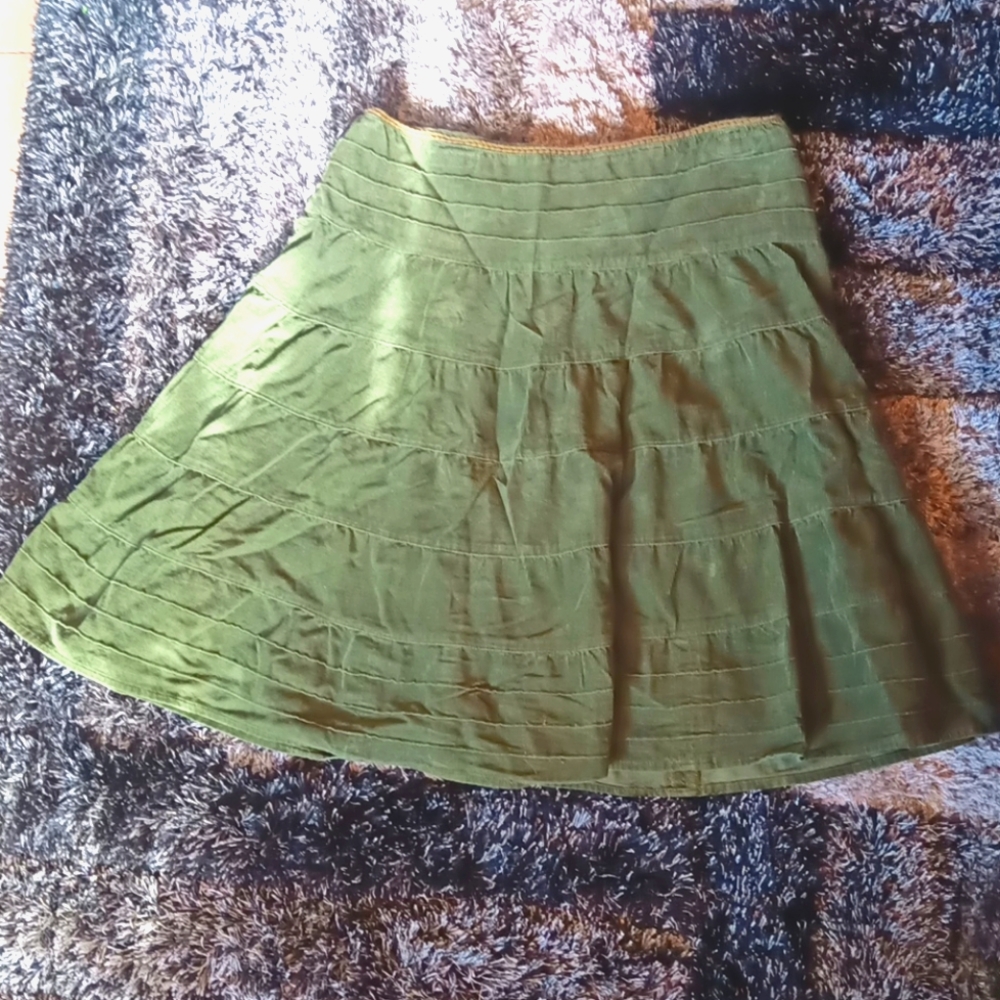 Flouncy corduroy skirt